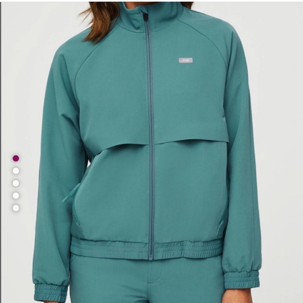 Figs Sydney Jacket